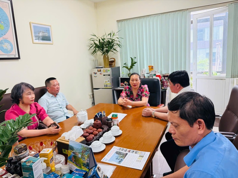 Viện Công nghệ - HaUI tham quan, học tập kinh nghiệm quản trị