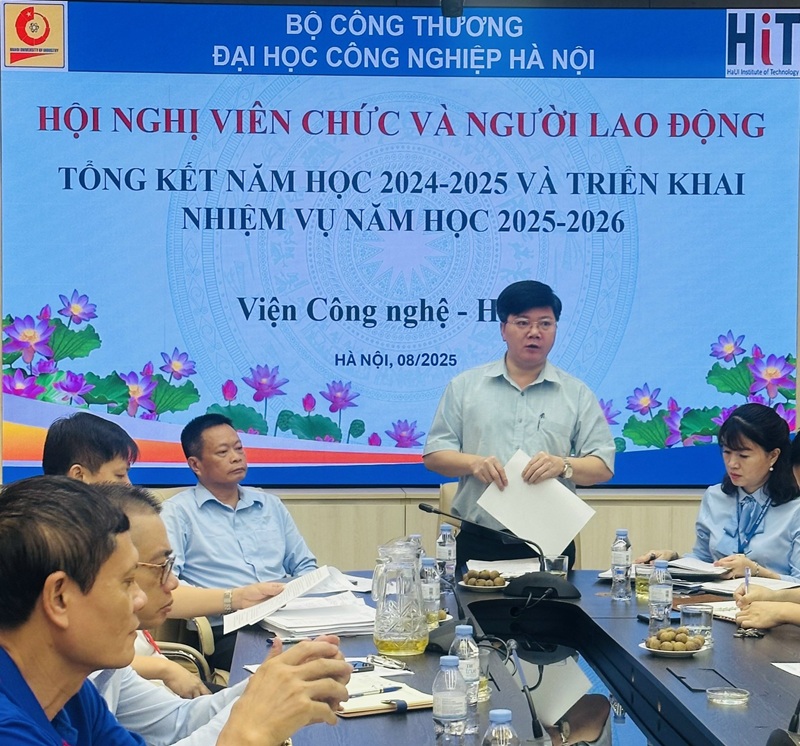 Viện Công nghệ - HaUI tổ chức Hội nghị viên chức, người lao động năm học 2024 – 2025