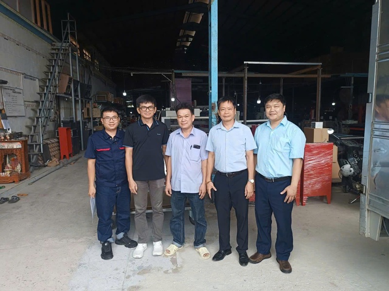 Đoàn công tác Đại học Công nghiệp Hà Nội khảo sát công nghệ dập tấm và năng lực thiết kế, chế tạo khuôn dập tại các doanh nghiệp phía Nam