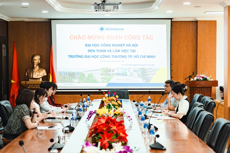 Hoàn thành chương trình khảo sát thực tế phục vụ nghiên cứu nhiệm vụ KH&CN về đổi mới sáng tạo tại một số cơ sở đào tạo thuộc Bộ Công Thương khu vực phía Nam